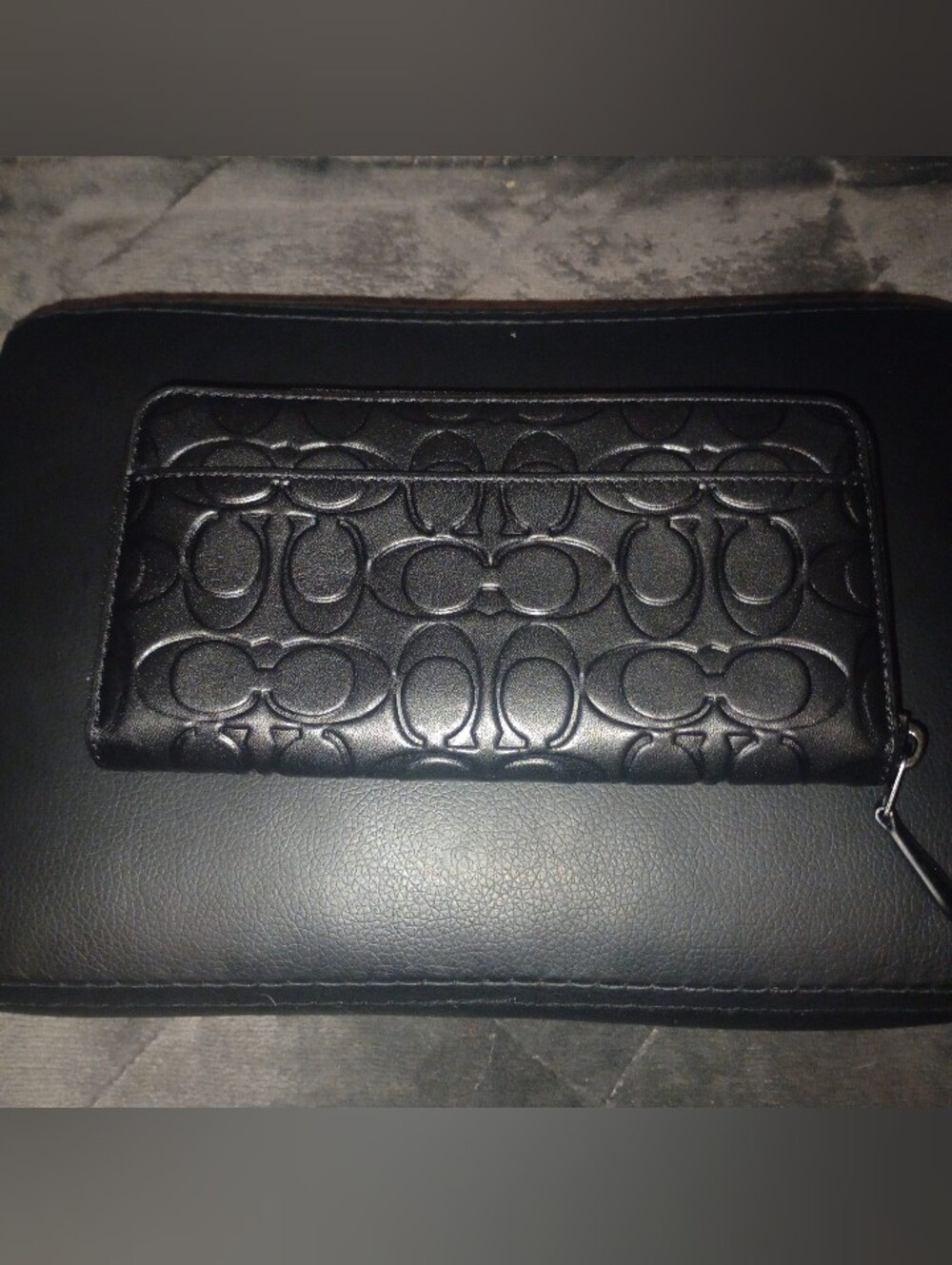 NWOT Coach Accordian Wallet in Signature Leather
